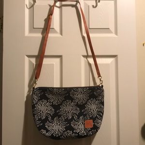 Jana Lam CROSSBODY-Slouchy (Night Blooming Cereus)